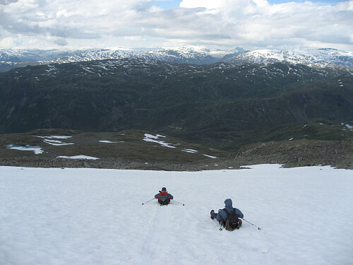Sklitur på bossekker ned fra Nørdre!