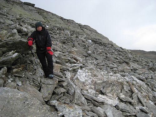 Astrid var meget godt fornøyd med å være kommet ned igjen i ly og bedre sikt