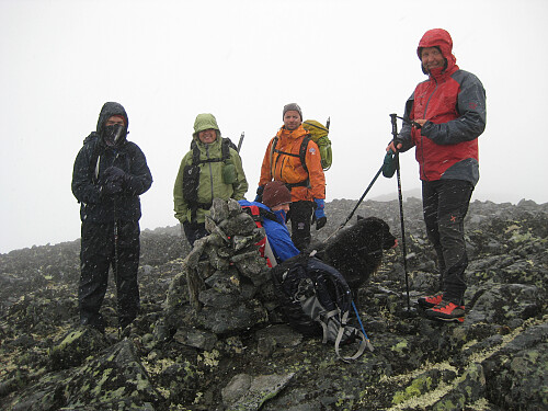Gjengen inkludert hunden Stoj samlet utenom meg som tok bildet!