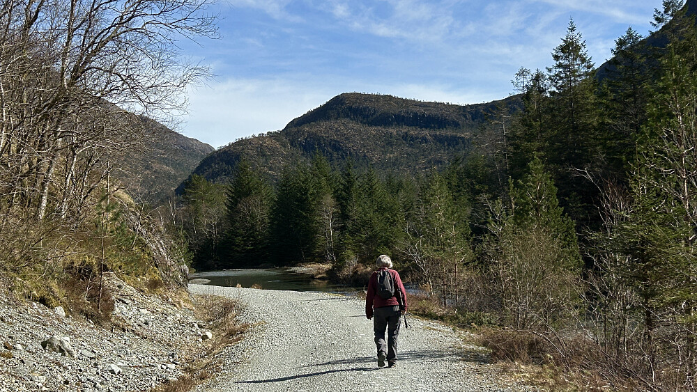 Trollhaugen i Brekkedalen kommer til syne