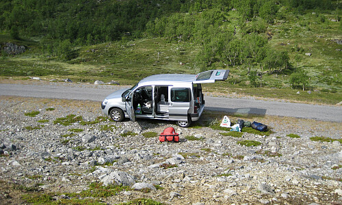 Vår Peugeot Partner på plass i Leirdalen