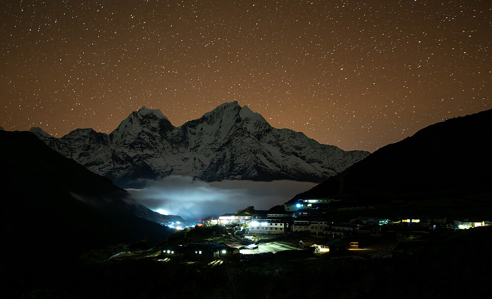 Bygda Dole på nattetid