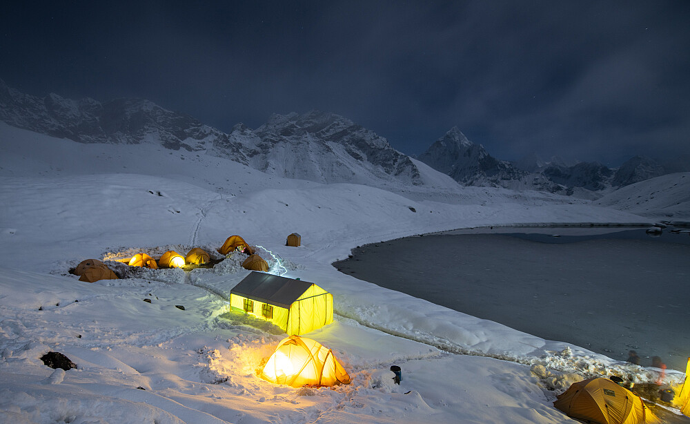 Vår egen Lobuche Base Camp