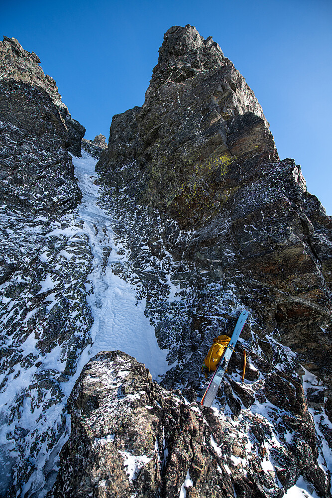 Renna videre opp fra spiraltrappa