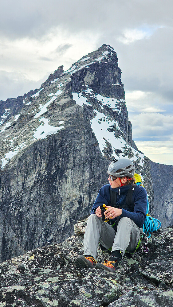 Fullført rute feires med besterfarens alpinbriller