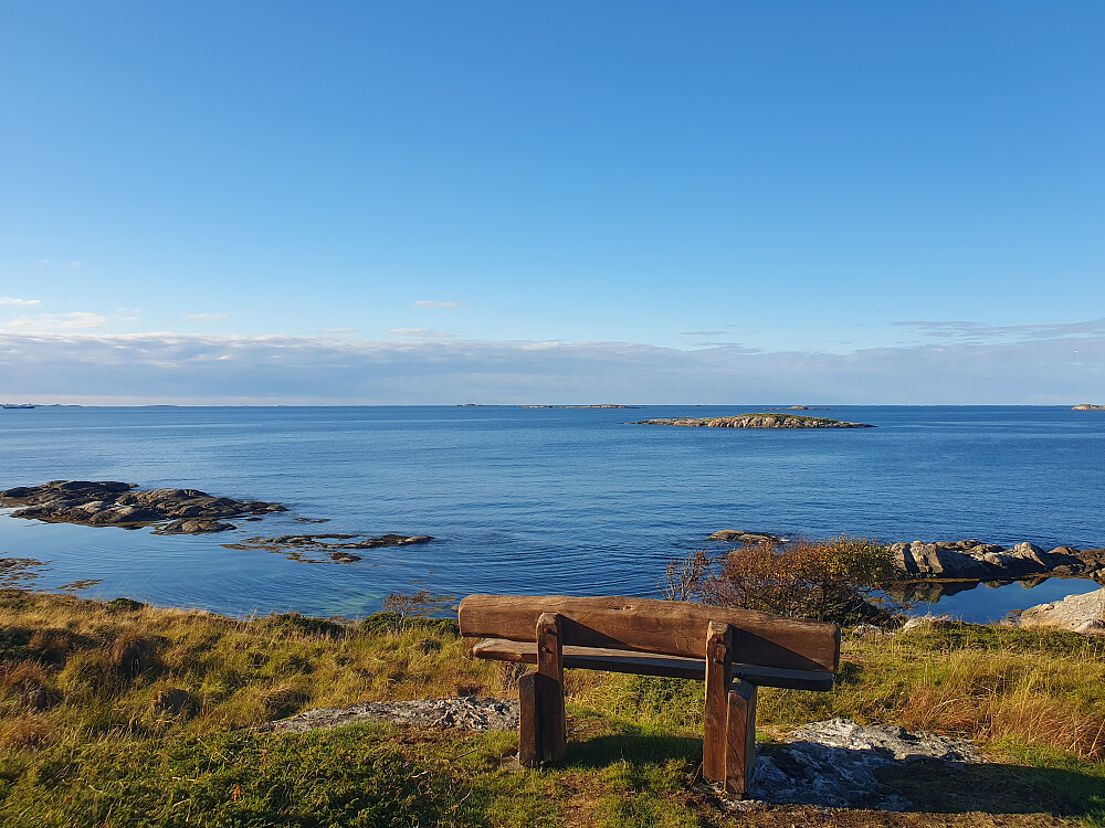 Ut mot havet på Rindarøya - ubeskrivelig vakkert! 