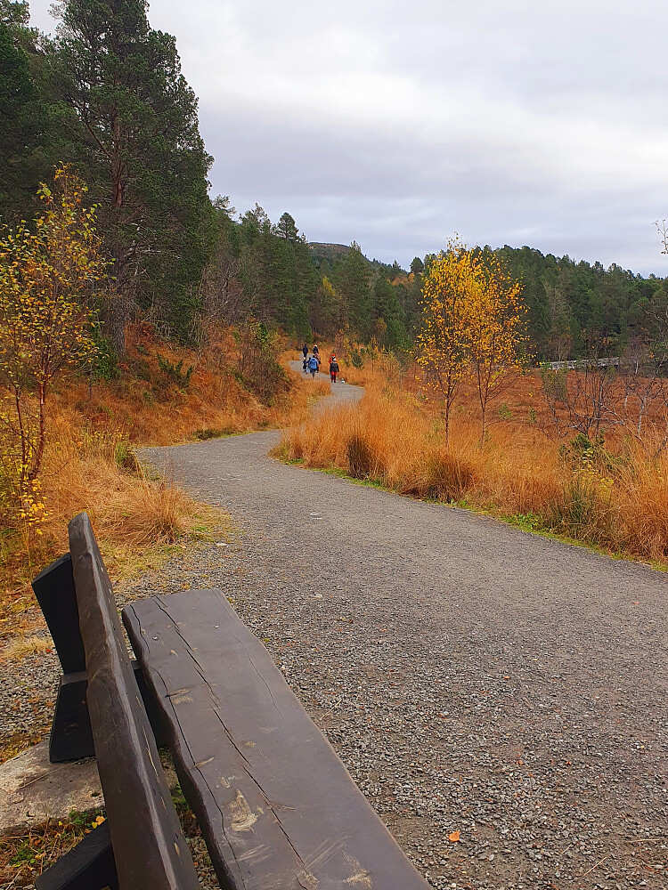 Rundt Øverlandsvatnet 
