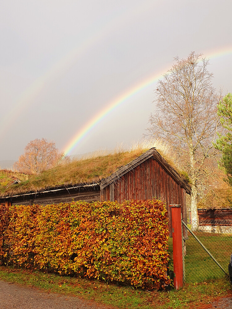 Regnbue over Romsdalsmuseet