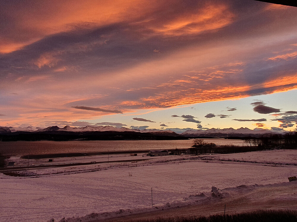 Litt senere (etter tur) 