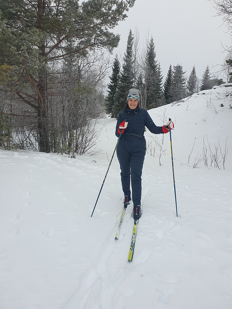 Litt brøyting bort til Morkenrunden 