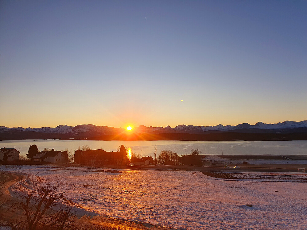 Dagens soloppgang :-) 