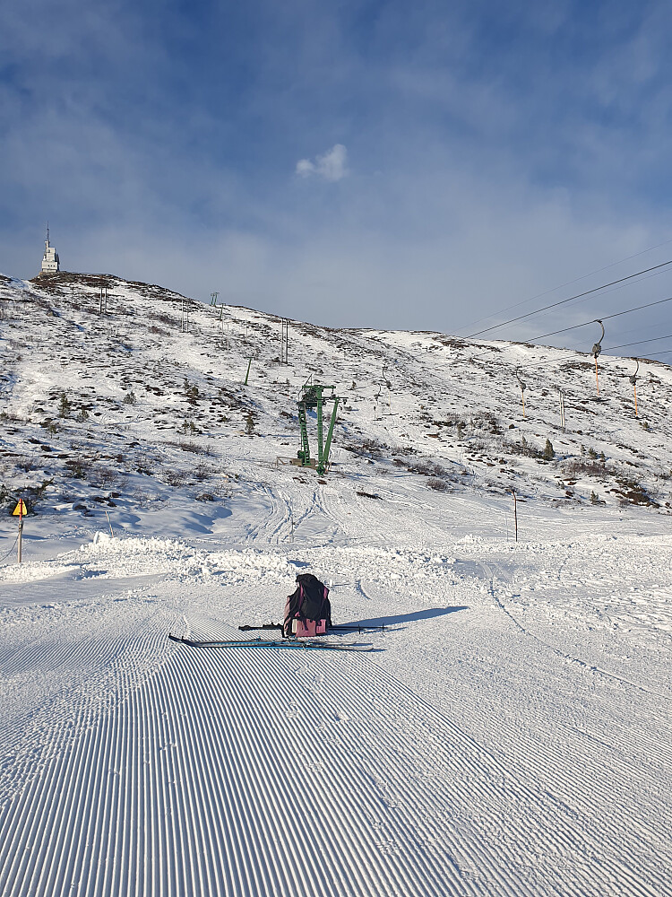 Litt lite snø opp mot Tusten 