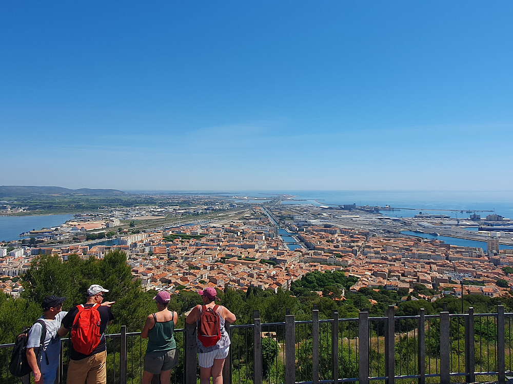Fin utsikt på Mont Saint-Clair 