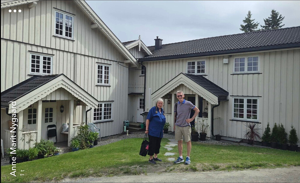 Hyggelig selskap på Nygaard på dag/kveld 