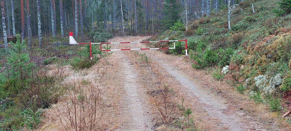 Bom i starten på Rørtjernvegen