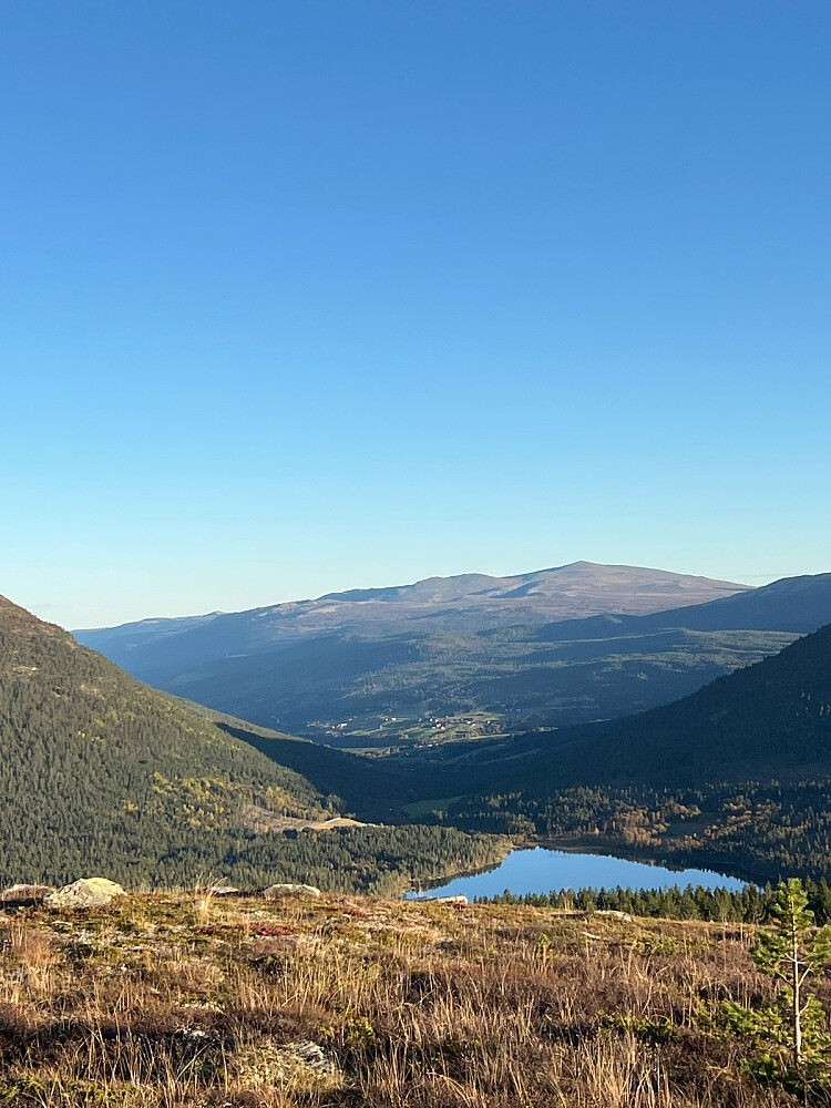 Bjølstadvatnet og Hedale