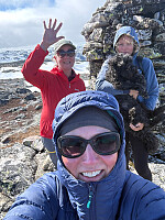 Nina2412hauge_20260530_6a1b3f53d8cc2.jpg
