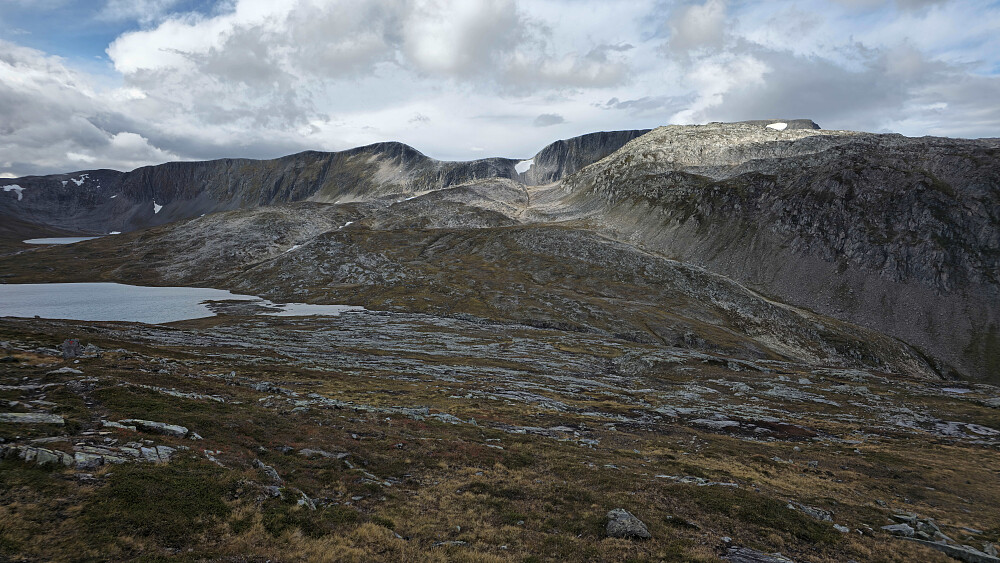 Fagerlitjønna og Storlifjell.