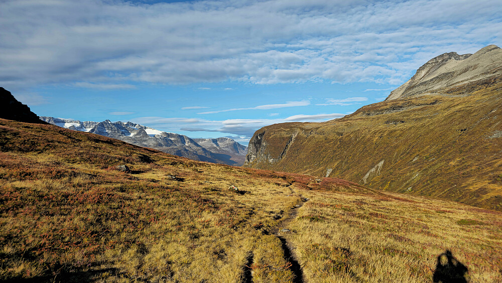 Litt småkjølig ved start, men sola tar tak nå.