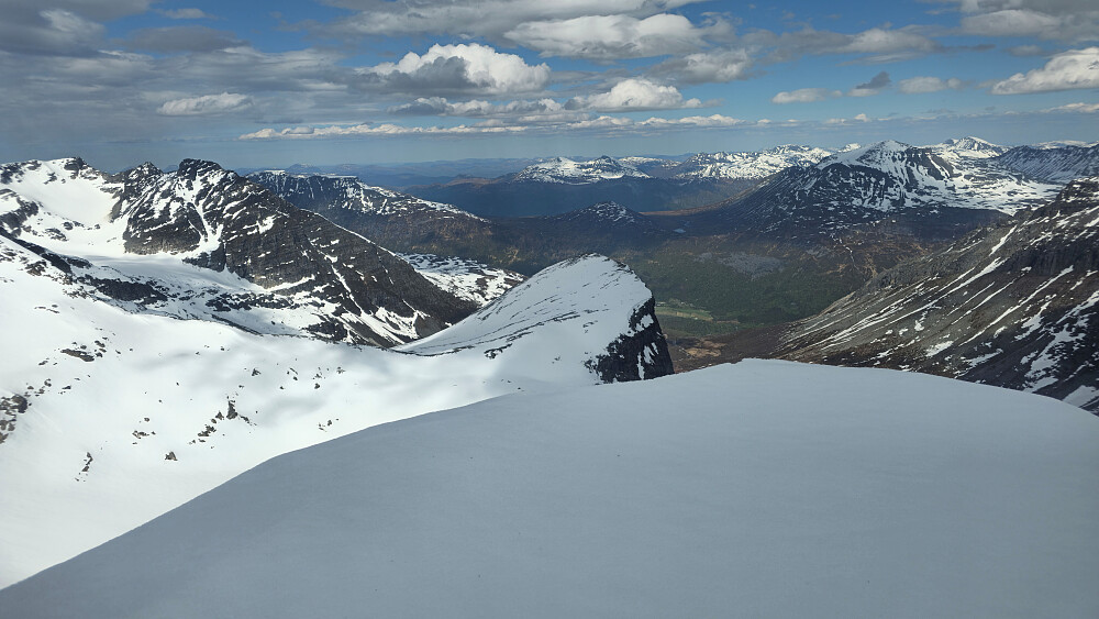 Tunga sett fra Østre Vinnufjellet.