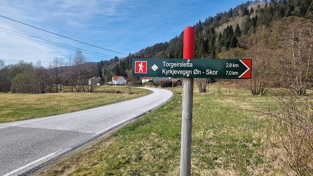 Ved turen sin start.