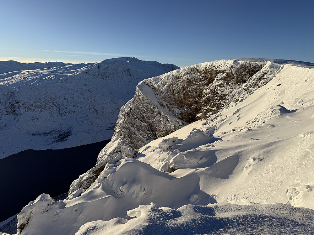 Fra Veslfjellet mot Gjende og Gjendealpene.