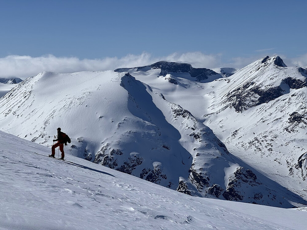 Styggehøe, Bukkehøe og Tverråtindane.
