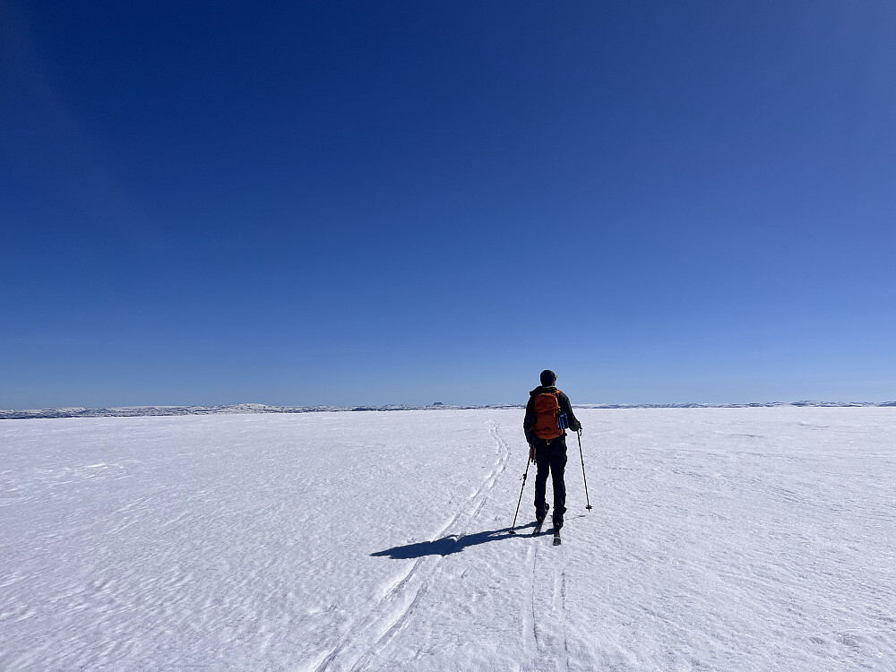 Hardangervidda kjem til syne like før toppunktet.