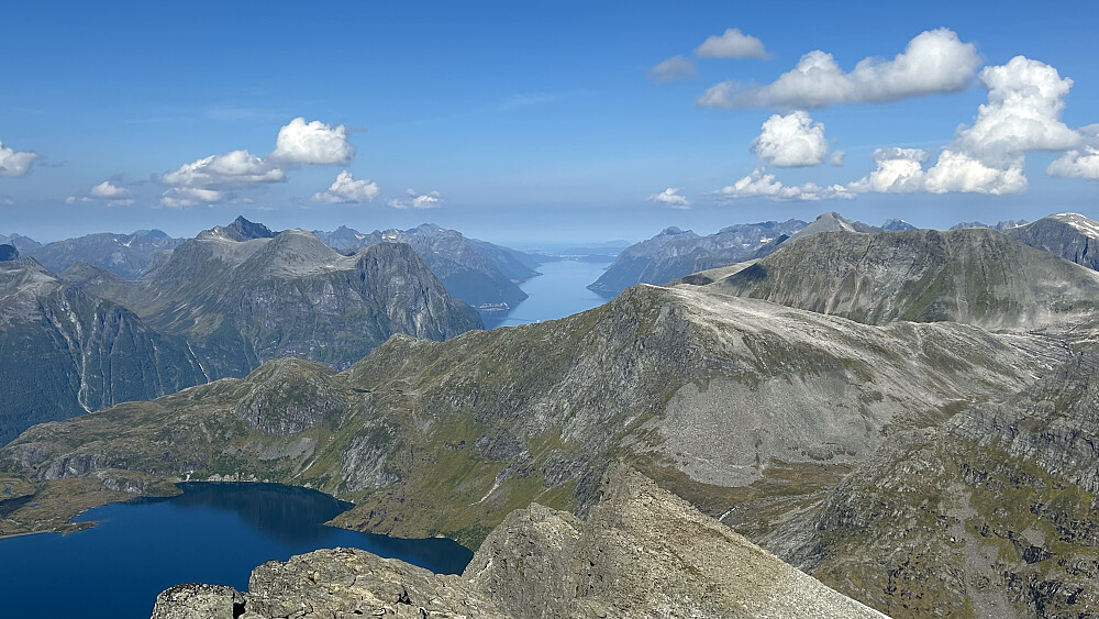 Mot Ålesund