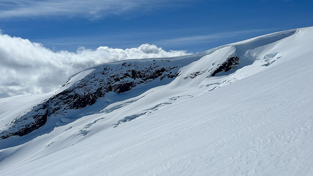 På vei opp Skjerdingdalsbreen