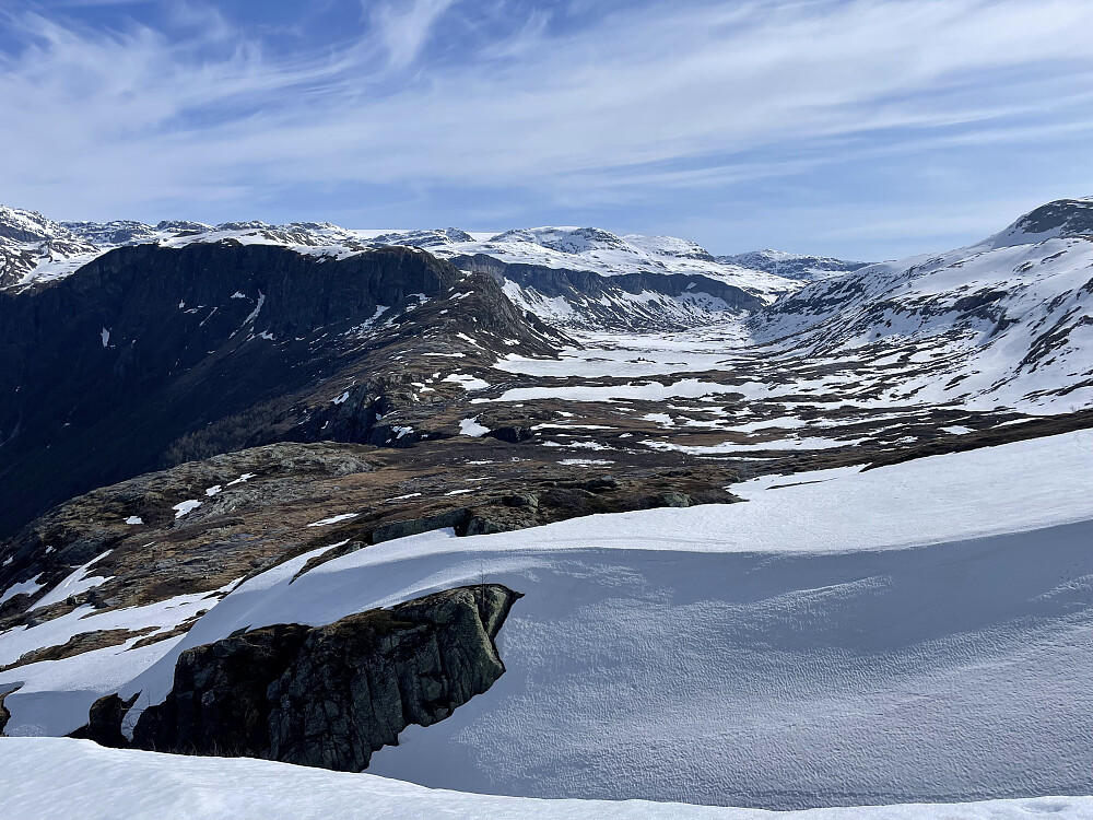 Utsyn nordover mot Skytjedalen.