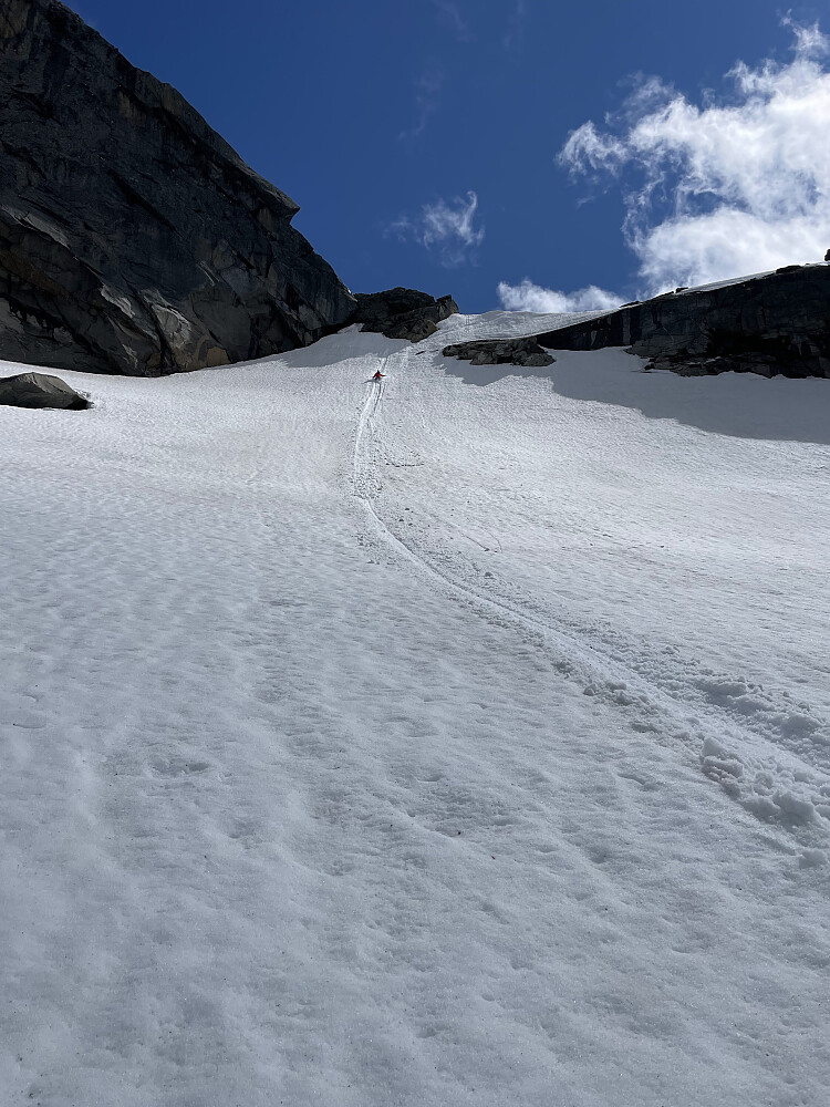 Rutsjing ned på Skagadalsbreen.