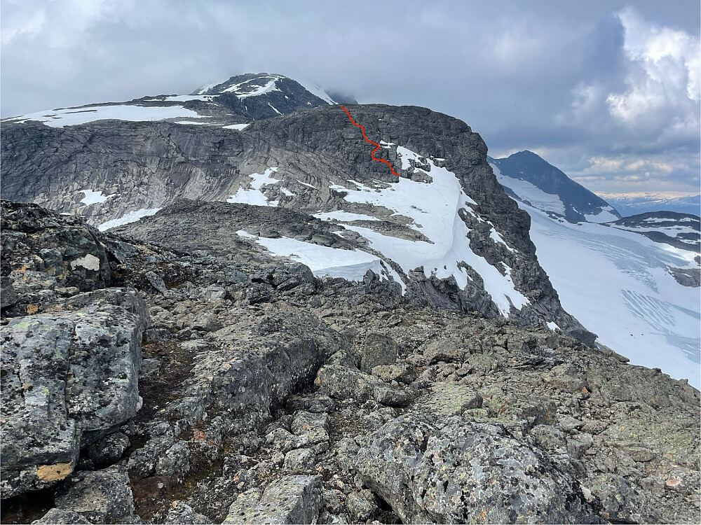 Omtrentlig rute opp mot 1982-toppen sett fra 1924-toppen.