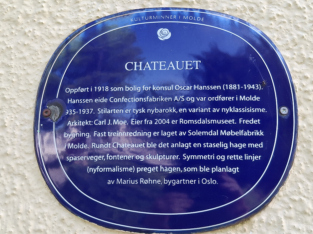 Ved Chateaet