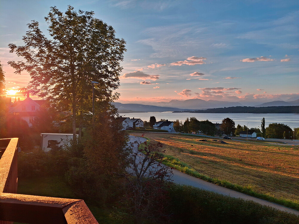 Morgenstemning i Myrvegen