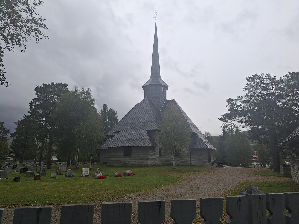 Dombås kirke