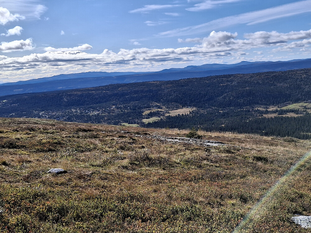 Stolpetekst, utsikt mot Gausdal Vestfjell