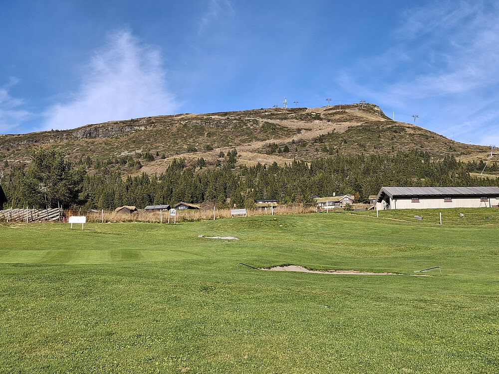Skeikampen fra golfbanen