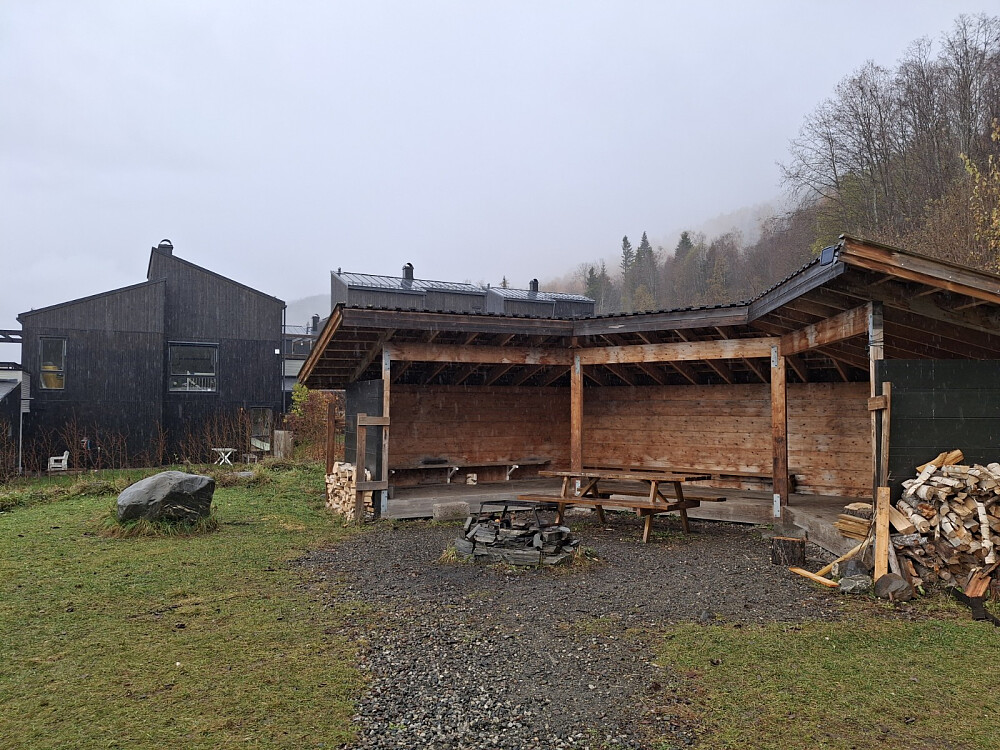 Ved gapahuken