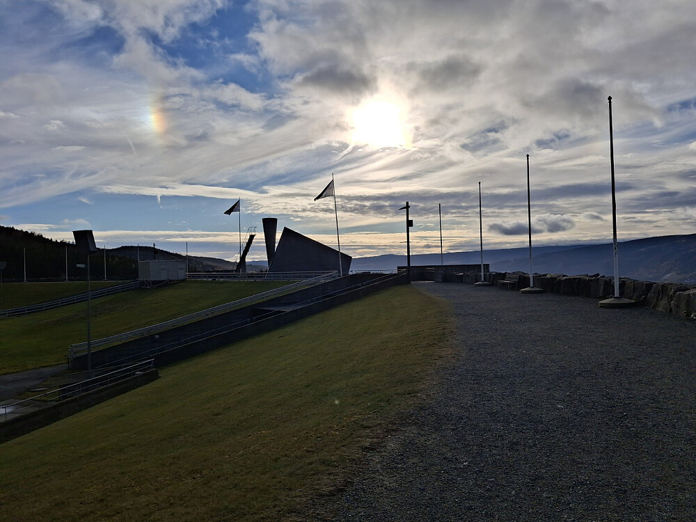 Kommet til hoppbakken