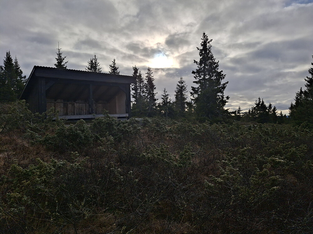 Nevelåsen gapahuk
