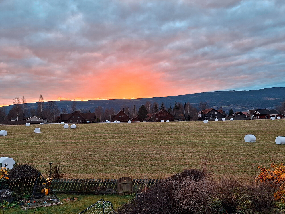 Solnedgang i Blestervegen, tåka er borte