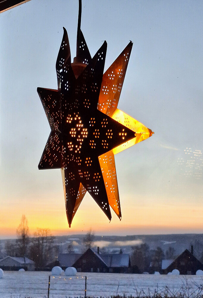 Solnedgang i Blestervegen,tåka kommer rekende