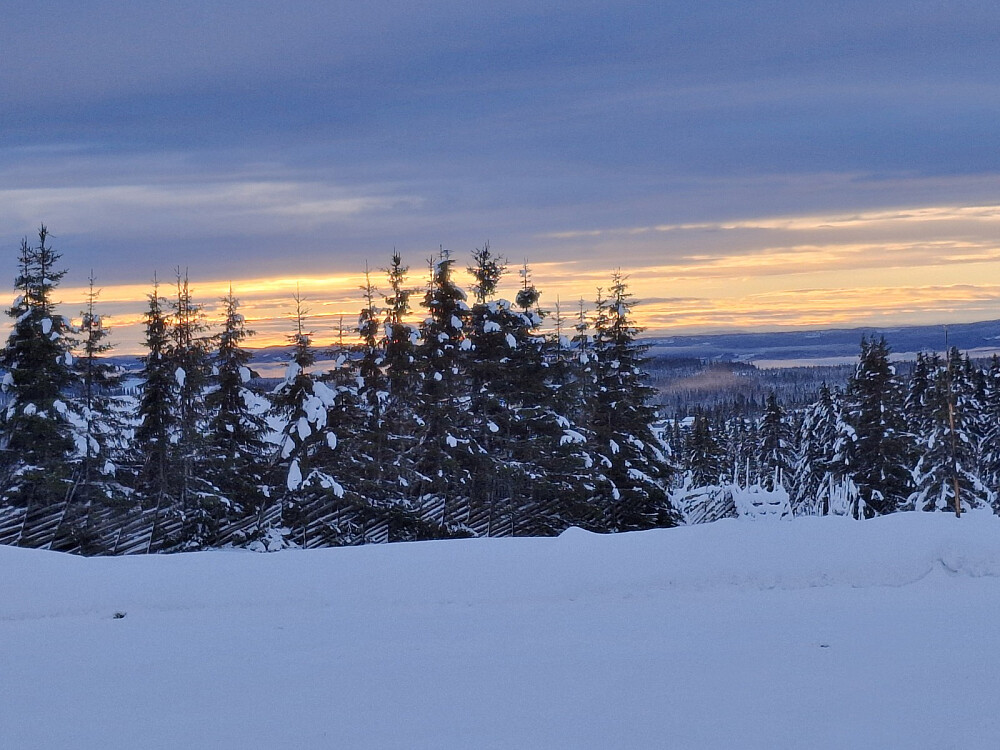 Fra parkeringa på Nordseter|ramed