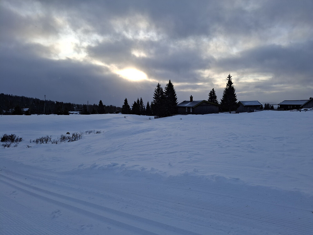 Måtte snu meg og se på glimt av sola, rett etter starten på turen