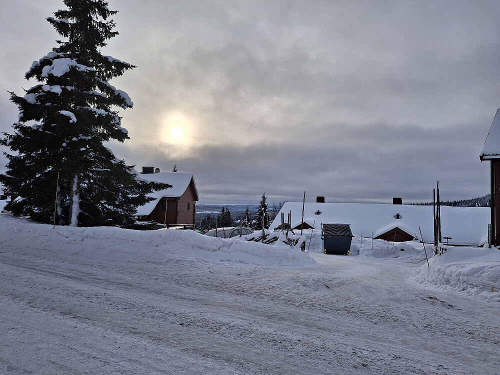 Fra Nordsetervegen, venter på Marit og Helge