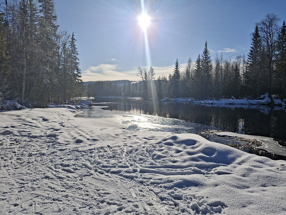 Mesnaelva ved Birkebeinerløypa