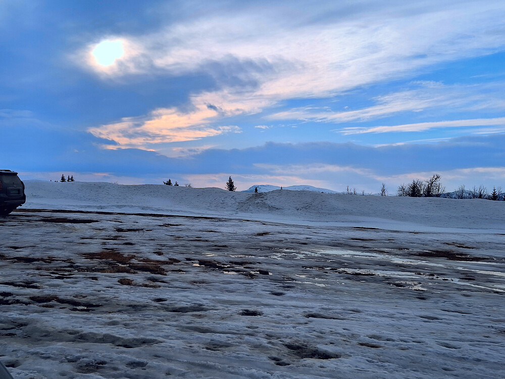 På parkeringa på Værskei