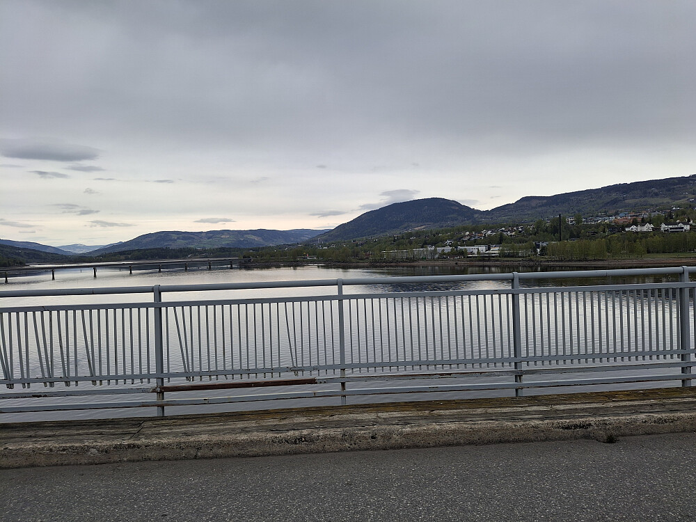 På Vingnesbrua