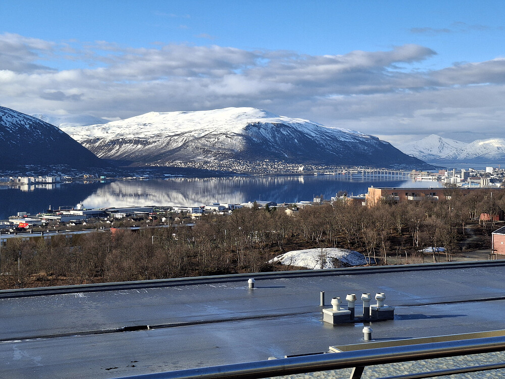 Nydelig morgen i Tromsø. Fra Randis leilighet